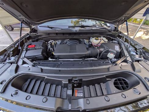 Used 2021 Chevrolet Tahoe LT image 16