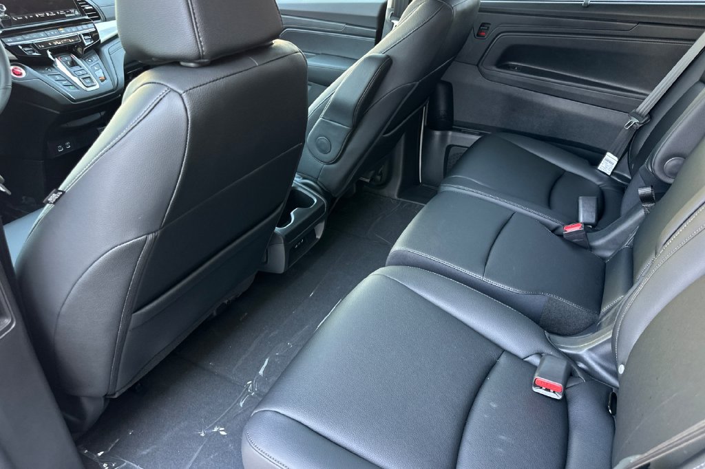 New 2027 Honda Odyssey EX-L image 13