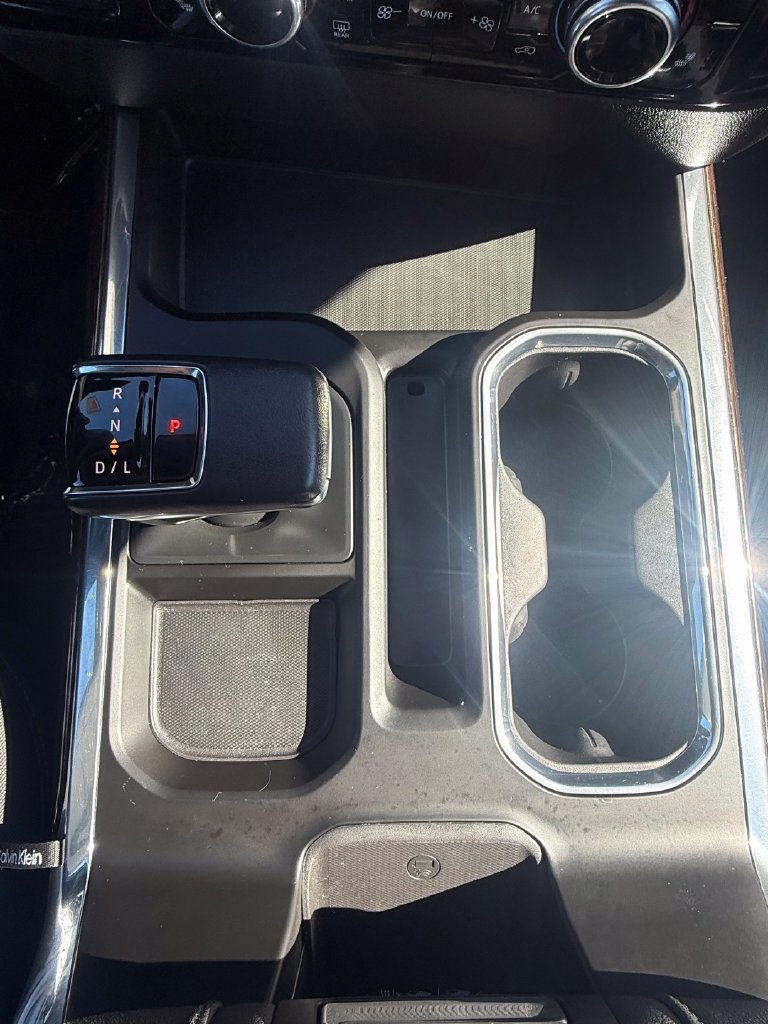 Used 2022 GMC Sierra 1500 Elevation w/ X31 Off-Road Package AWD/4WD image 24