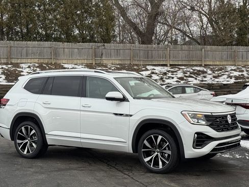 New 2026 Volkswagen Atlas SEL Premium R-Line image 3