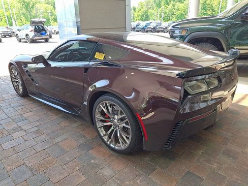 Used 2017 Chevrolet Corvette Z06 RWD image 7