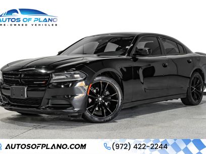 Used 2018 Dodge Charger SXT w/ Blacktop Package