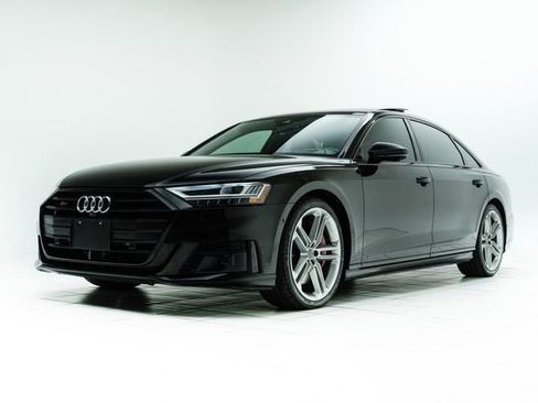Used 2020 Audi S8 L image 13