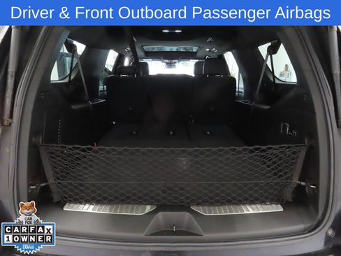 Used 2023 Chevrolet Suburban Z71 w/ Luxury Package image 24