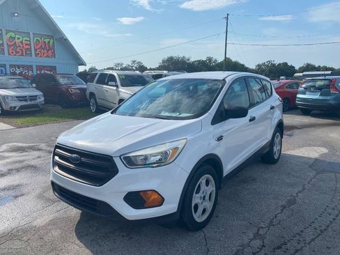 Used 2017 Ford Escape S FWD image 2