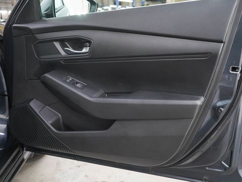 Used 2023 Honda Accord LX image 9