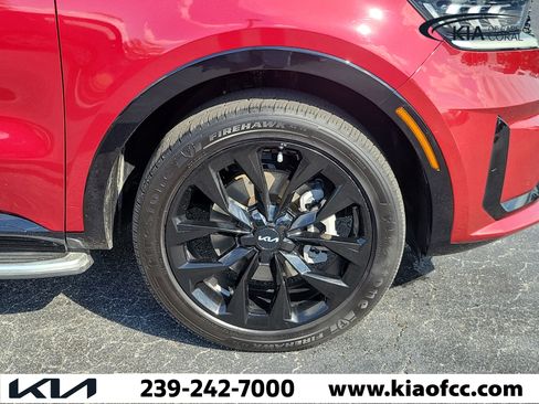 Used 2022 Kia Sorento SX AWD/4WD image 7
