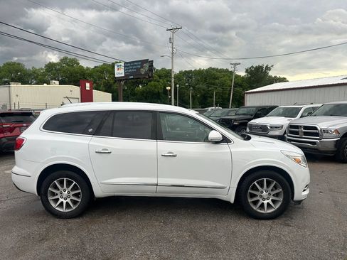 Used 2017 Buick Enclave Leather AWD/4WD image 6