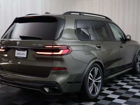 Used 2025 BMW X7 xDrive40i w/ M Sport Package image 18