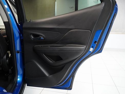 Used 2018 Buick Encore Preferred image 21