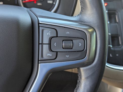 Used 2021 Chevrolet Tahoe Premier w/ Premium Package image 38