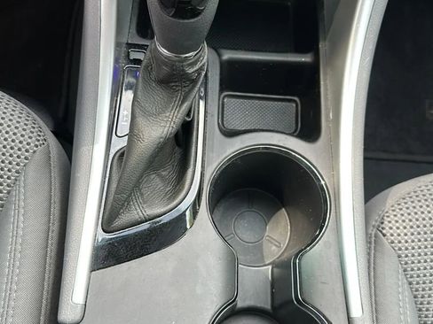 Used 2012 Hyundai Sonata GLS w/ Popular Equipment Pkg FWD image 36