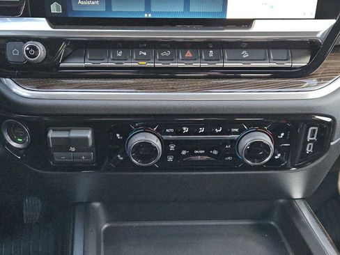 New 2026 Chevrolet Silverado 2500 LT w/ Trail Boss Package image 13