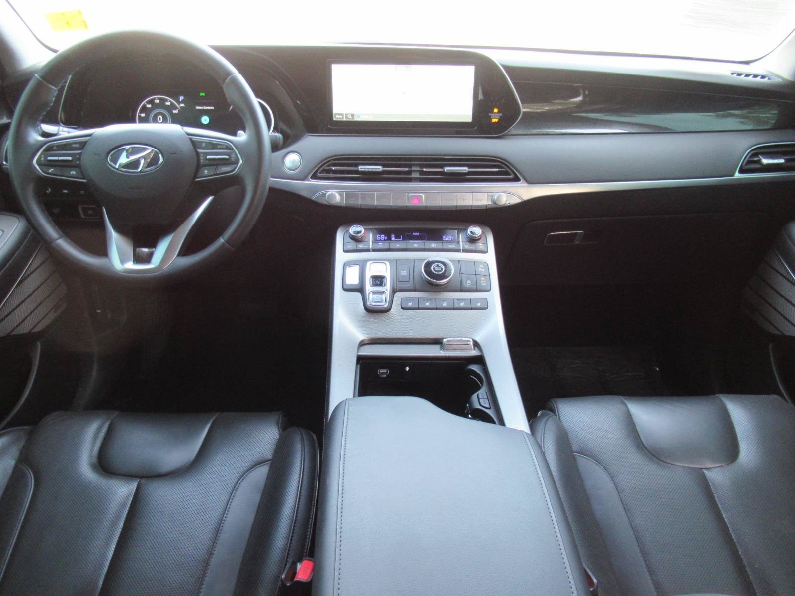 Used 2022 Hyundai Palisade Limited FWD image 13