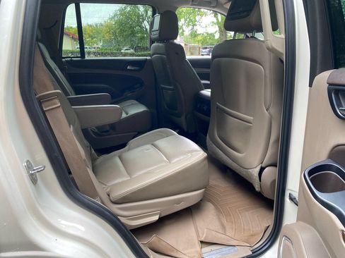 Used 2015 Chevrolet Tahoe LT w/ Luxury Package AWD/4WD image 26
