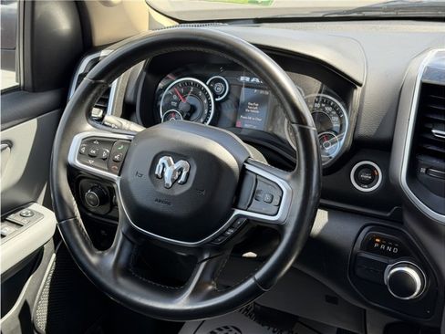 Used 2019 RAM 1500 Big Horn RWD image 37