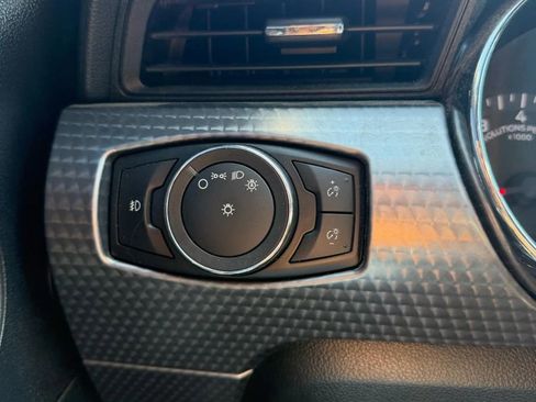 Used 2017 Ford Mustang GT Premium w/ GT Performance Package image 18