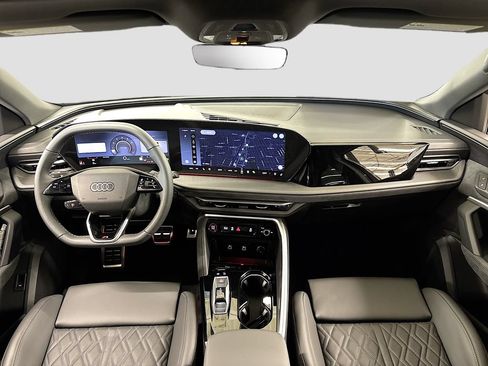 New 2026 Audi SQ5 Premium Plus AWD/4WD image 9
