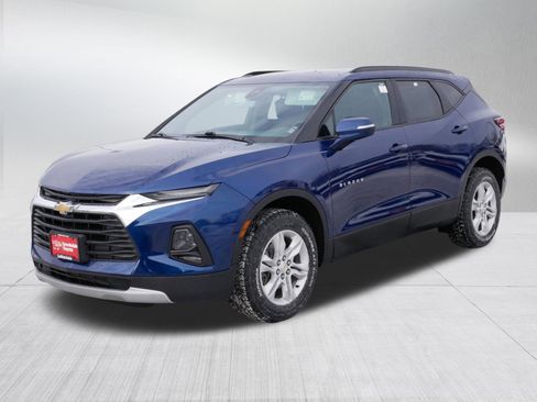 Used 2022 Chevrolet Blazer LT image 3