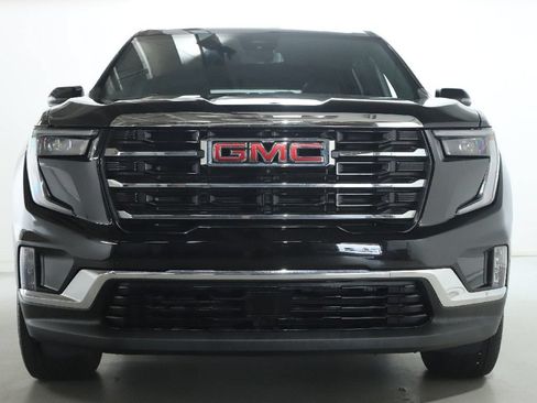 Used 2024 GMC Acadia Elevation w/ LPO, Floor Liner Package AWD/4WD image 5