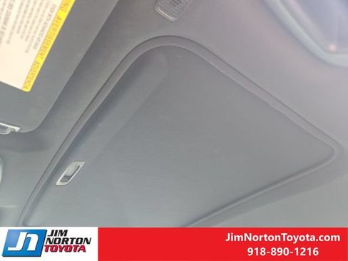 Used 2025 Toyota Camry SE w/ Multimedia Upgrade Package AWD/4WD image 27
