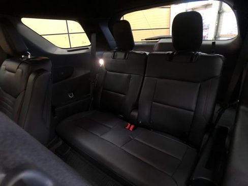 New 2026 Ford Explorer ST-Line w/ ST-Line Street Pack image 22