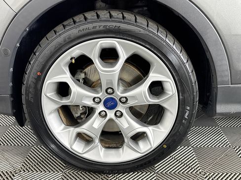 Used 2016 Ford Escape Titanium w/ Equipment Group 301A image 37