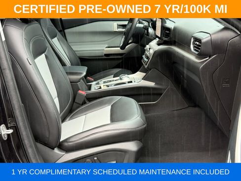 Used 2023 Ford Explorer XLT w/ Equipment Group 202A AWD/4WD image 21