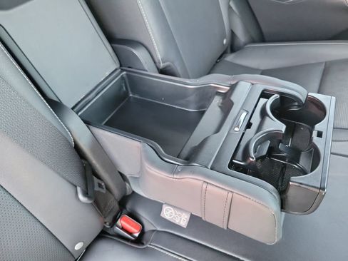 Used 2024 Lexus RX 350 Premium Plus w/ Cold Area Package FWD image 23