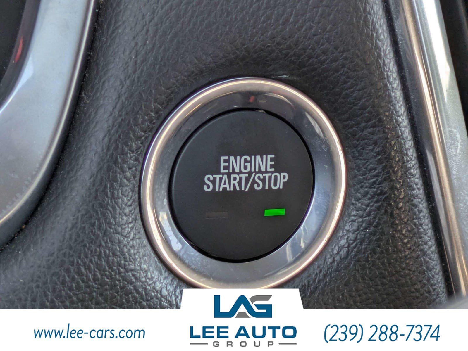 Used 2019 Chevrolet Traverse LT FWD image 28