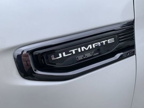 Used 2023 GMC Sierra 1500 Denali Ultimate image 32