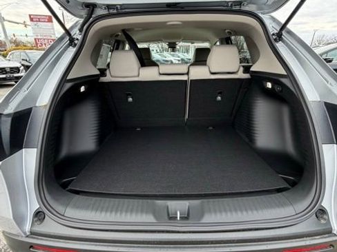 New 2026 Honda HR-V LX image 9