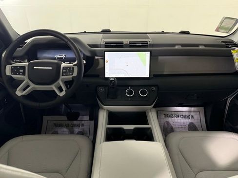 New 2025 Land Rover Defender 110 S image 24