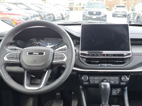 Used 2022 Jeep Compass Trailhawk image 18