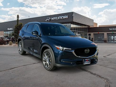 Used 2020 MAZDA CX-5 Signature image 7