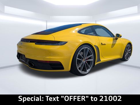 Used 2020 Porsche 911 Carrera S RWD image 2