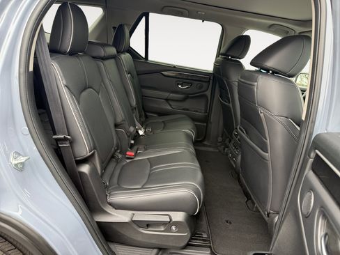 Certified 2023 Honda Pilot Elite image 18