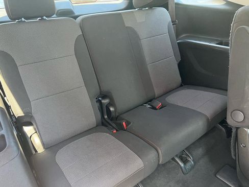 Used 2020 Chevrolet Traverse LT FWD image 15