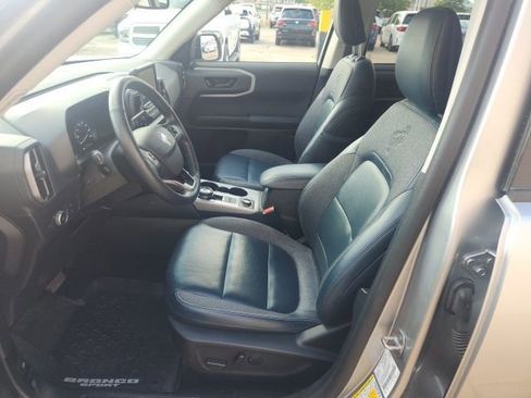 Used 2021 Ford Bronco Sport Outer Banks w/ Outer Banks Package (96D) image 25