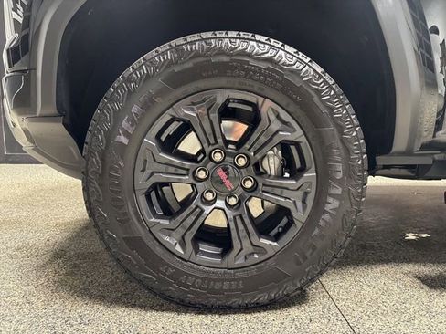 Used 2025 GMC Canyon Elevation w/ Convenience Package image 4