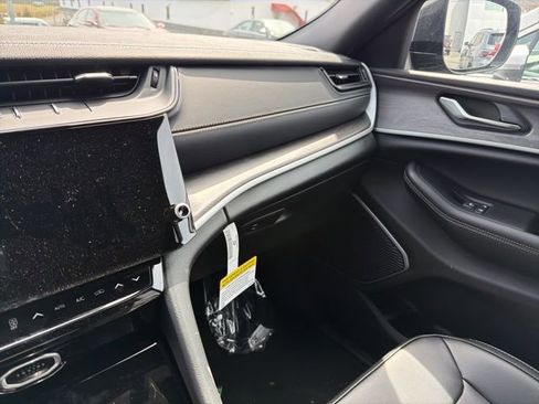 New 2026 Jeep Grand Cherokee Limited image 21