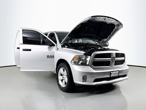 Used 2015 RAM 1500 Express image 18