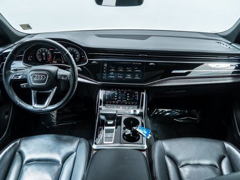 Used 2019 Audi Q8 Premium Plus image 22