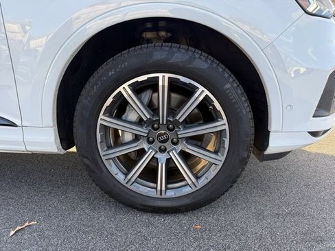 Used 2023 Audi Q7 2.0T Premium Plus w/ Premium Plus Package image 8