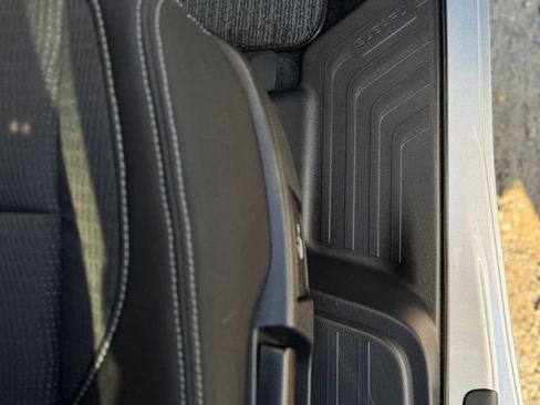 Used 2019 Subaru Ascent Premium AWD/4WD image 41