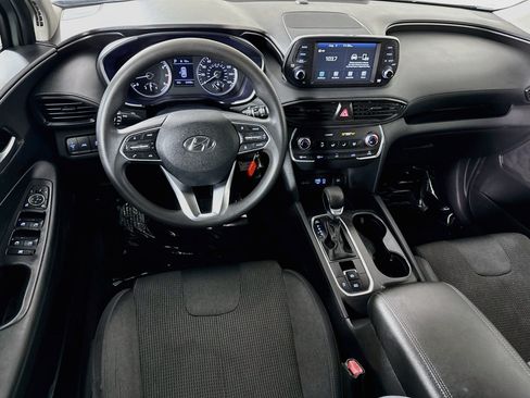 Used 2020 Hyundai Santa Fe SE FWD image 17
