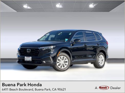 Used 2024 Honda CR-V LX image 1