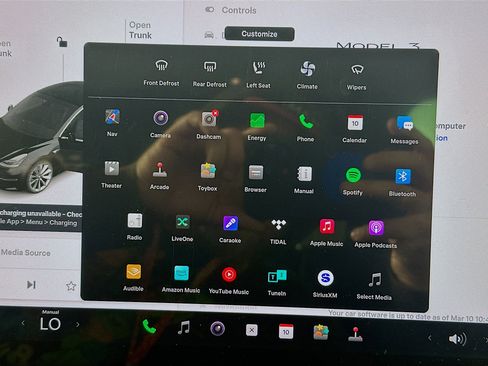 Used 2018 Tesla Model 3 Long Range image 18