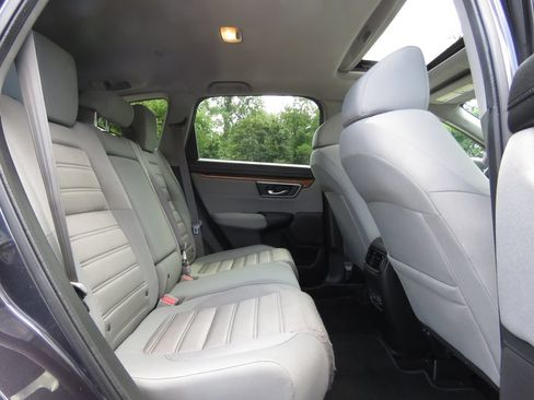 Used 2017 Honda CR-V EX image 16
