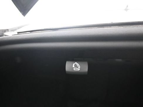 Used 2025 Chevrolet Malibu LT FWD image 34